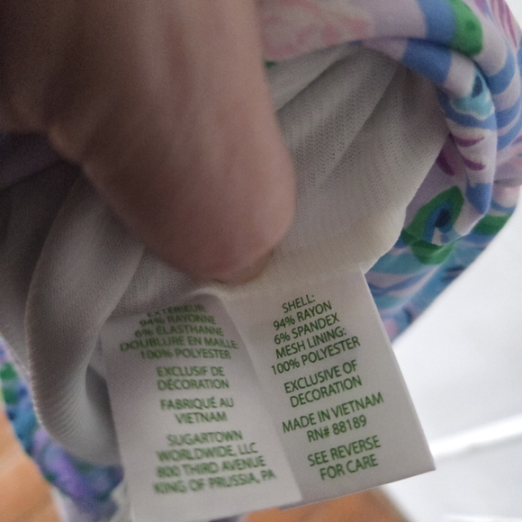 NWTs Lilly Pultizer Cannavale Knit Top Size XL Multi Seacret Escape - Picture 6 of 8